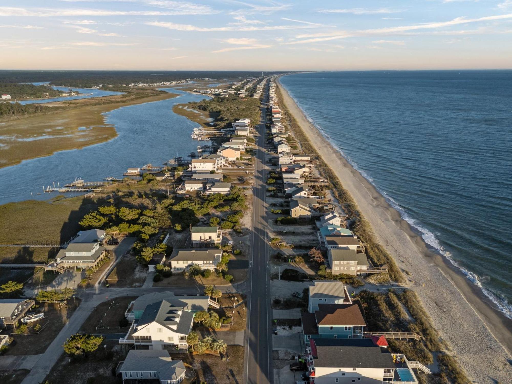 3 Bedroom Oceanfront House With Amazing Views! Oak Island Zewnętrze zdjęcie